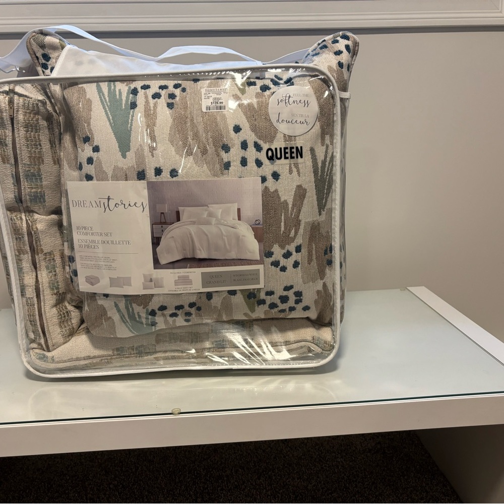 Luxurious Blue and Cream Pillow Set for Elegant Bedding (4)